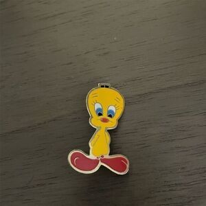 Vintage Tweety Bird Enamel Lapel Pin Looney Tunes Warner Bros